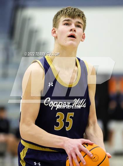 Thumbnail 1 in Copper Hills vs. Skyridge (Falcon Classic) photogallery.