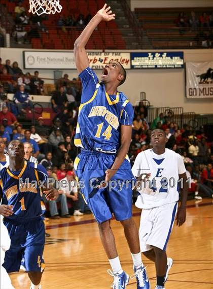 Thumbnail 2 in Lakeview Centennial vs. Estacado (Fantasy of Lights) photogallery.