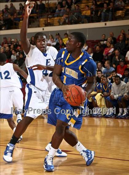 Thumbnail 2 in Lakeview Centennial vs. Estacado (Fantasy of Lights) photogallery.