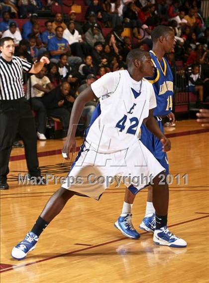 Thumbnail 2 in Lakeview Centennial vs. Estacado (Fantasy of Lights) photogallery.