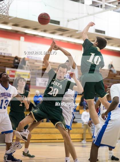 Thumbnail 2 in Fountain-Fort Carson vs. Mountain Vista photogallery.