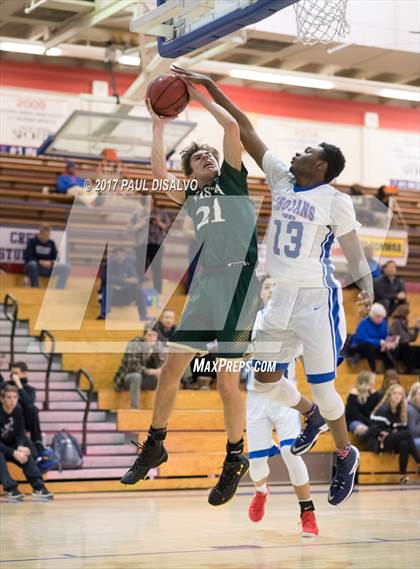 Thumbnail 2 in Fountain-Fort Carson vs. Mountain Vista photogallery.