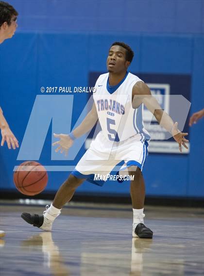 Thumbnail 1 in Fountain-Fort Carson vs. Mountain Vista photogallery.