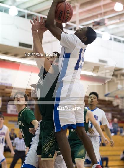 Thumbnail 2 in Fountain-Fort Carson vs. Mountain Vista photogallery.
