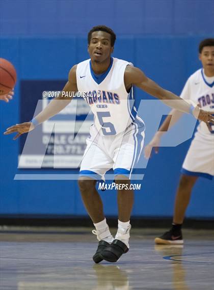 Thumbnail 2 in Fountain-Fort Carson vs. Mountain Vista photogallery.