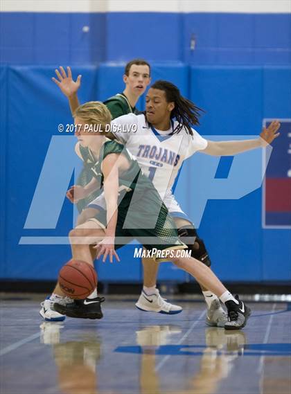 Thumbnail 3 in Fountain-Fort Carson vs. Mountain Vista photogallery.