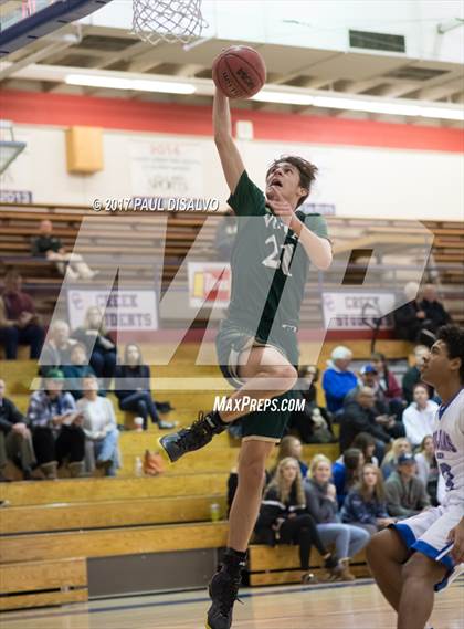 Thumbnail 3 in Fountain-Fort Carson vs. Mountain Vista photogallery.