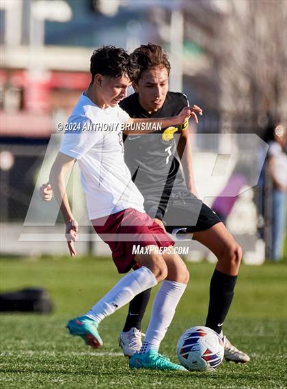 Thumbnail 2 in Golden Valley vs. Del Oro (CIF SJS D2 Final) photogallery.