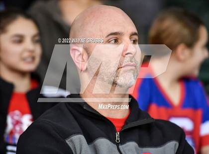 Thumbnail 3 in Sabine vs. Jefferson (UIL 3A Region 2 Bi-District Playoff) photogallery.