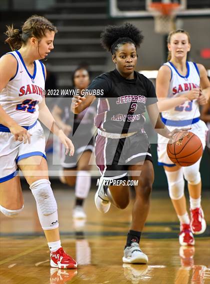 Thumbnail 1 in Sabine vs. Jefferson (UIL 3A Region 2 Bi-District Playoff) photogallery.