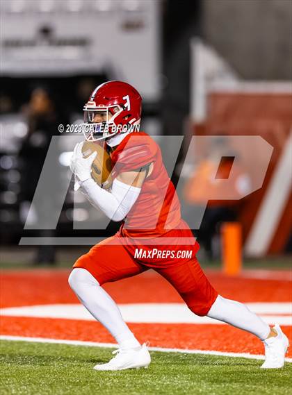 Thumbnail 1 in Crimson Cliffs vs. Ridgeline (UHSAA 4A Semifinal) photogallery.