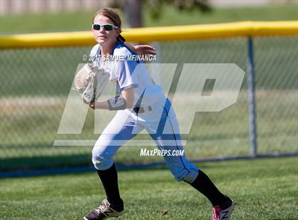 Thumbnail 1 in Kearney vs. Burke photogallery.