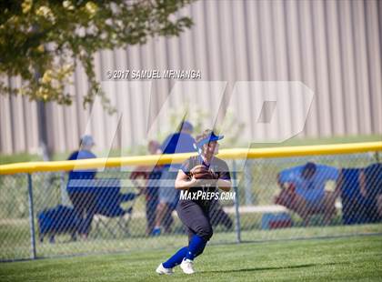 Thumbnail 3 in Kearney vs. Burke photogallery.