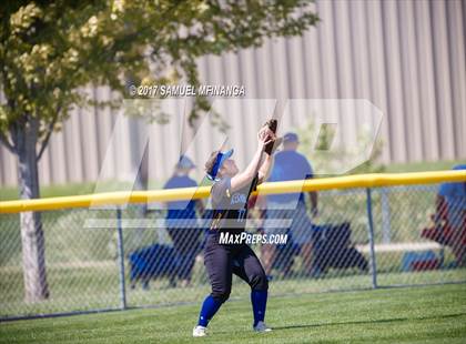 Thumbnail 2 in Kearney vs. Burke photogallery.