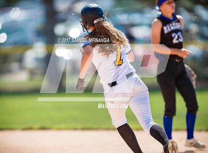 Thumbnail 2 in Kearney vs. Burke photogallery.