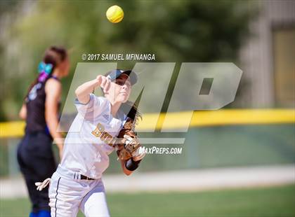 Thumbnail 2 in Kearney vs. Burke photogallery.