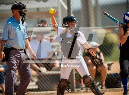 Thumbnail 2 in Kearney vs. Burke photogallery.