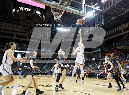 Thumbnail 3 in Ryle vs Notre Dame (9th Region quarterfinals) photogallery.