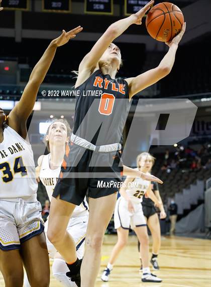 Thumbnail 1 in Ryle vs Notre Dame (9th Region quarterfinals) photogallery.