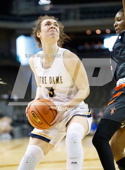 Thumbnail 1 in Ryle vs Notre Dame (9th Region quarterfinals) photogallery.