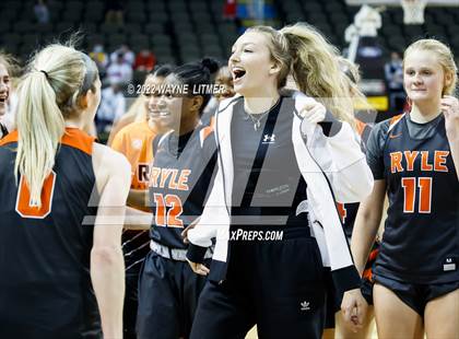 Thumbnail 1 in Ryle vs Notre Dame (9th Region quarterfinals) photogallery.