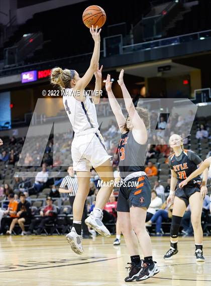 Thumbnail 1 in Ryle vs Notre Dame (9th Region quarterfinals) photogallery.