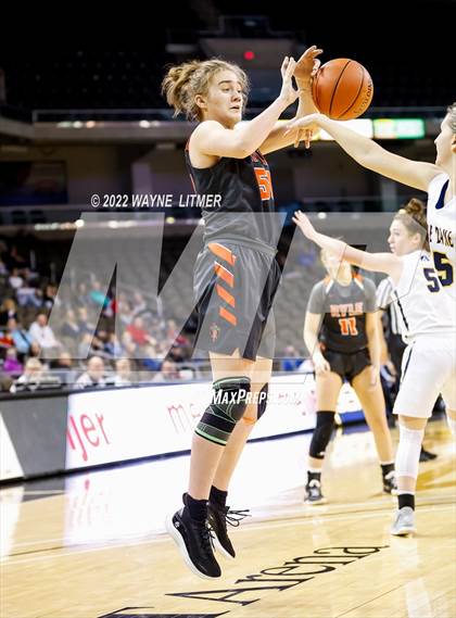 Thumbnail 1 in Ryle vs Notre Dame (9th Region quarterfinals) photogallery.