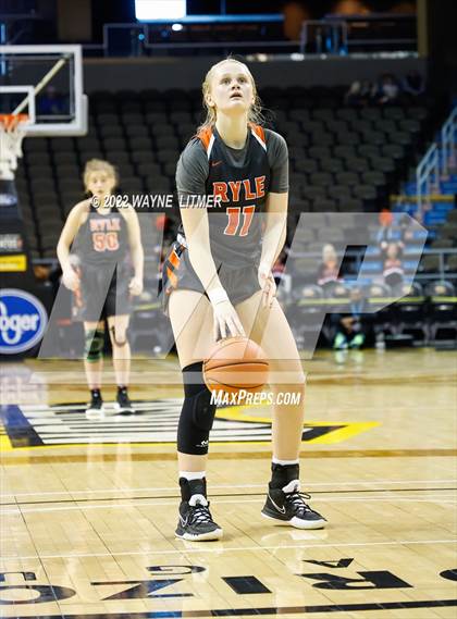 Thumbnail 1 in Ryle vs Notre Dame (9th Region quarterfinals) photogallery.