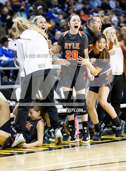 Thumbnail 3 in Ryle vs Notre Dame (9th Region quarterfinals) photogallery.