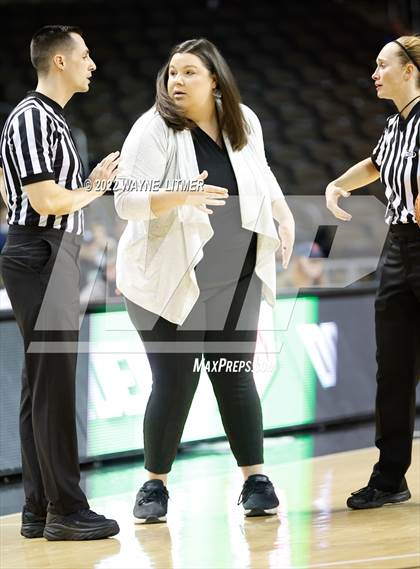 Thumbnail 3 in Ryle vs Notre Dame (9th Region quarterfinals) photogallery.