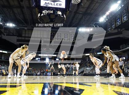 Thumbnail 3 in Ryle vs Notre Dame (9th Region quarterfinals) photogallery.