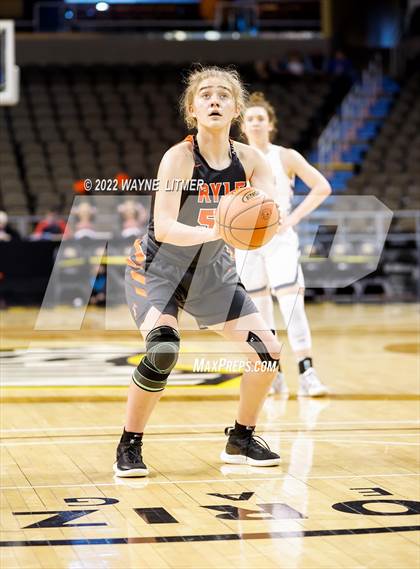 Thumbnail 1 in Ryle vs Notre Dame (9th Region quarterfinals) photogallery.