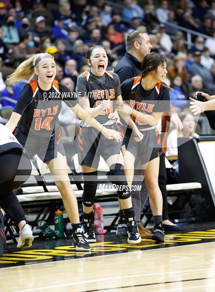 Thumbnail 2 in Ryle vs Notre Dame (9th Region quarterfinals) photogallery.