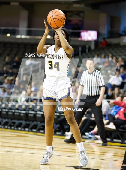 Thumbnail 1 in Ryle vs Notre Dame (9th Region quarterfinals) photogallery.