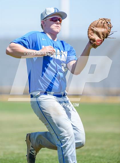 Thumbnail 1 in Arapahoe vs. McNary (Pride Classic) photogallery.