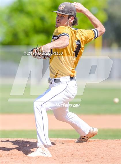 Thumbnail 3 in Arapahoe vs. McNary (Pride Classic) photogallery.