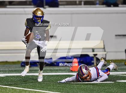 Thumbnail 1 in Bolles @ Mainland photogallery.