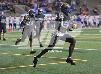 Thumbnail 2 in Bolles @ Mainland photogallery.