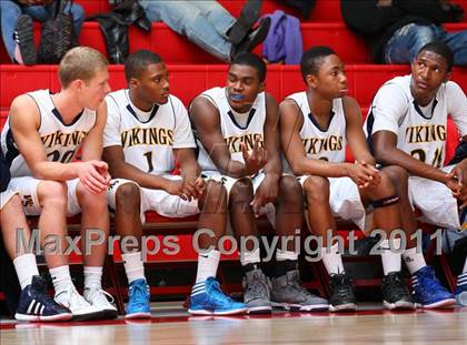 Thumbnail 2 in Long Beach Poly vs. Santa Monica (Pacific Shores Tournament) photogallery.