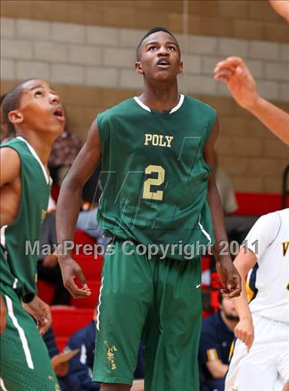 Thumbnail 2 in Long Beach Poly vs. Santa Monica (Pacific Shores Tournament) photogallery.