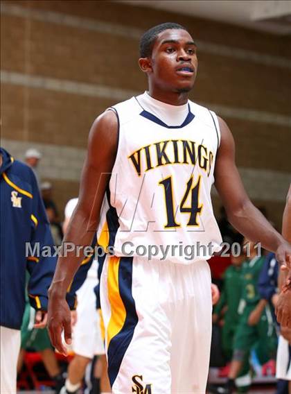 Thumbnail 2 in Long Beach Poly vs. Santa Monica (Pacific Shores Tournament) photogallery.