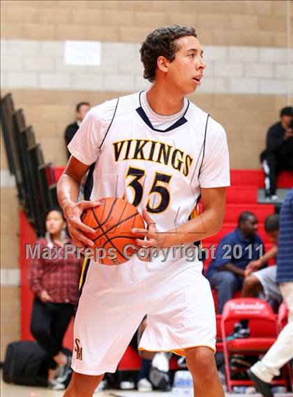 Thumbnail 2 in Long Beach Poly vs. Santa Monica (Pacific Shores Tournament) photogallery.