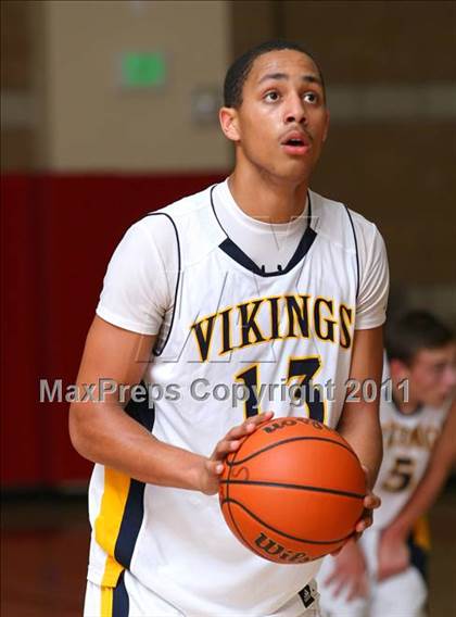 Thumbnail 2 in Long Beach Poly vs. Santa Monica (Pacific Shores Tournament) photogallery.