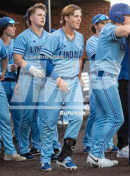 Thumbnail 3 in Pleasant Grove @ Lindale (UIL 4A Region II Quarterfinal) photogallery.