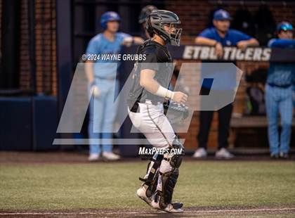 Thumbnail 1 in Pleasant Grove @ Lindale (UIL 4A Region II Quarterfinal) photogallery.
