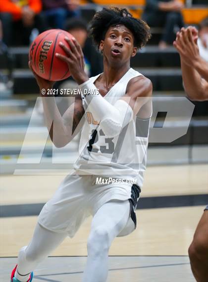 Thumbnail 3 in Gilbert vs Chandler (Welcome to the Jungle Holiday Tournament) photogallery.