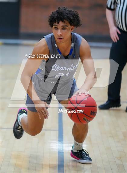 Thumbnail 1 in Gilbert vs Chandler (Welcome to the Jungle Holiday Tournament) photogallery.