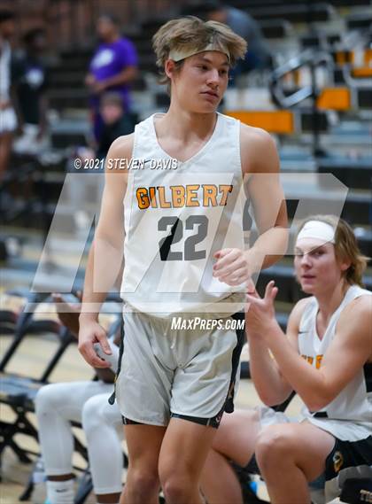 Thumbnail 2 in Gilbert vs Chandler (Welcome to the Jungle Holiday Tournament) photogallery.