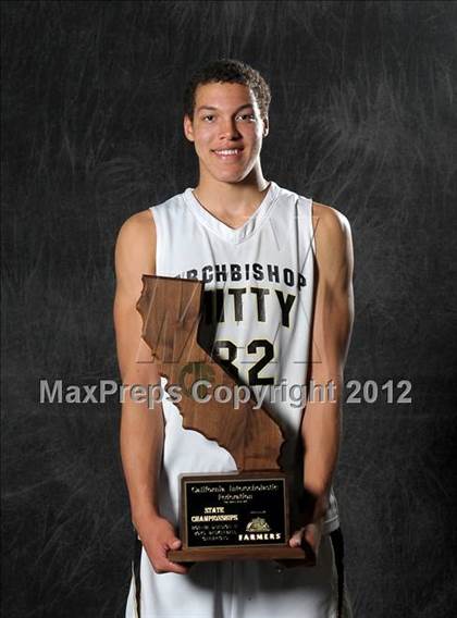 Thumbnail 3 in Archbishop Mitty (CIF State D2 Award Photos) photogallery.