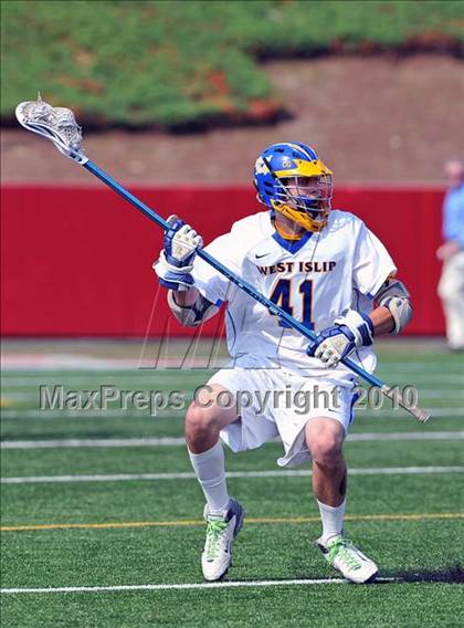 Thumbnail 2 in Fairport vs. West Islip (NYSPHYSAA Class A Final) photogallery.